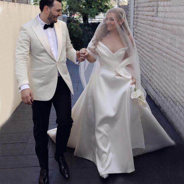 fabulous wedding dresses a line princess bridal gowns pleated sweetheart neckline a line sweep train satin vestido de novia, White
fabulous wedding dresses a line princess bridal gowns pleated sweetheart neckline a line sweep train satin vestido de novia, White