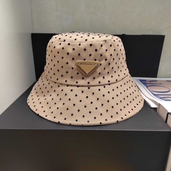 casquette baseball cap designer caps luxury hat summer casual berretto da baseball adjustable hatband solid letter cowboy bucket hat g2, Blue;gray
casquette baseball cap designer caps luxury hat summer casual berretto da baseball adjustable hatband solid letter cowboy bucket hat g2, Blue;gray