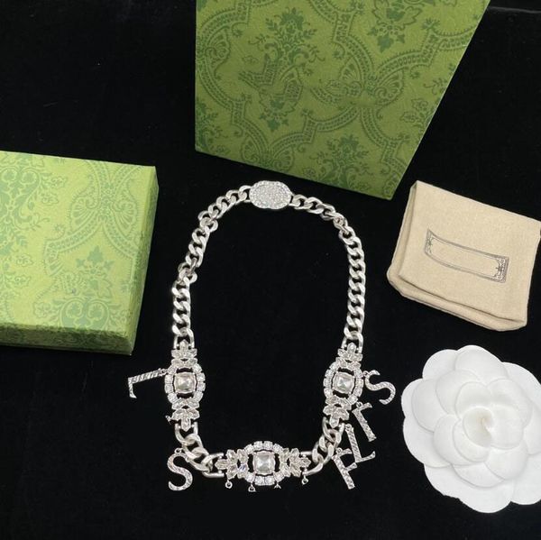 luxury letter pendant necklaces designer diamond silver chunky thick chain have stamp brass material for women lady wedding party gift jewel
luxury letter pendant necklaces designer diamond silver chunky thick chain have stamp brass material for women lady wedding party gift jewel