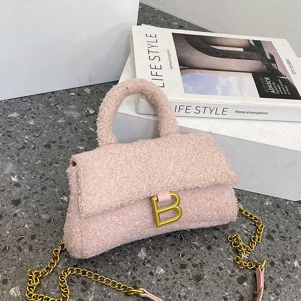 65%off new luxury fashion bags lamb hair hourglass hand diagonal women's one-shoulder fur bag ladies shoulder handbags designer bags pu
65%off new luxury fashion bags lamb hair hourglass hand diagonal women's one-shoulder fur bag ladies shoulder handbags designer bags pu