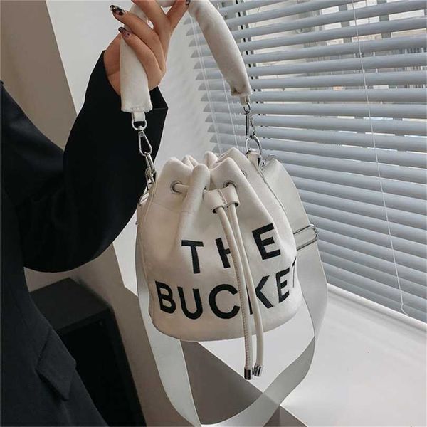 20% off handbag 2023 fashionable new shoulder trend letter bucket bag popular simple messenger bun
20% off handbag 2023 fashionable new shoulder trend letter bucket bag popular simple messenger bun