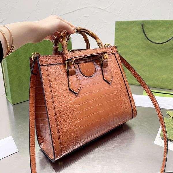 bamboo shopping tote bag large capacity shoulder bags handbags vintage metal hardware letter removable strap alligator pattern leather trave
bamboo shopping tote bag large capacity shoulder bags handbags vintage metal hardware letter removable strap alligator pattern leather trave