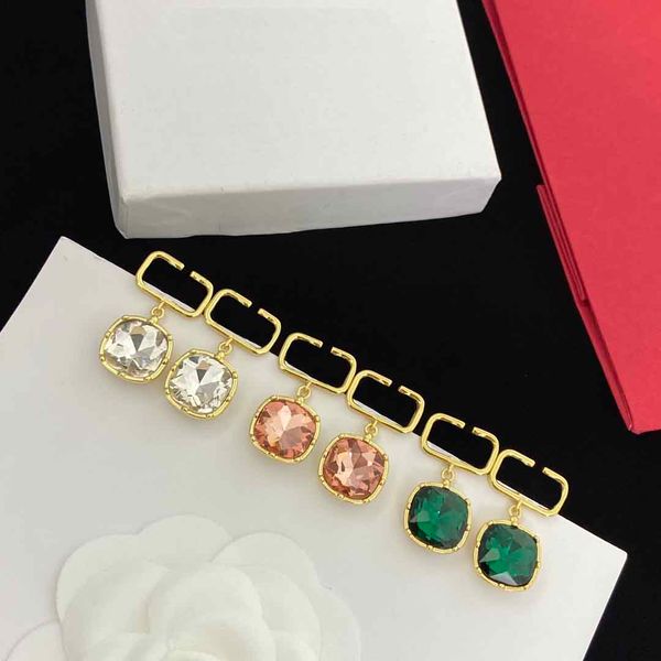 classic emerald diamond pendant studs rhinestone letter earrings women crystal golden eardrops with box birthday gift, Golden;silver
classic emerald diamond pendant studs rhinestone letter earrings women crystal golden eardrops with box birthday gift, Golden;silver