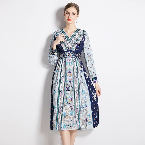 2023 retro floral paisley midi dresses women designer long sleeve robe weekend cafe v-neck draped casual dress spring autumn ladies holiday, Black;gray
2023 retro floral paisley midi dresses women designer long sleeve robe weekend cafe v-neck draped casual dress spring autumn ladies holiday, Black;gray
