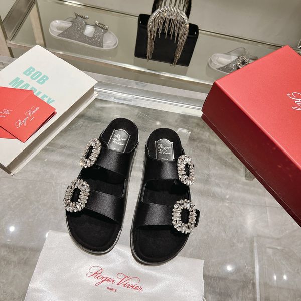 woman sandal designer sandals shoes luxurious slides women foam runners wedges color party style soft flat heel luxury fashion size 34-40, Black
woman sandal designer sandals shoes luxurious slides women foam runners wedges color party style soft flat heel luxury fashion size 34-40, Black
