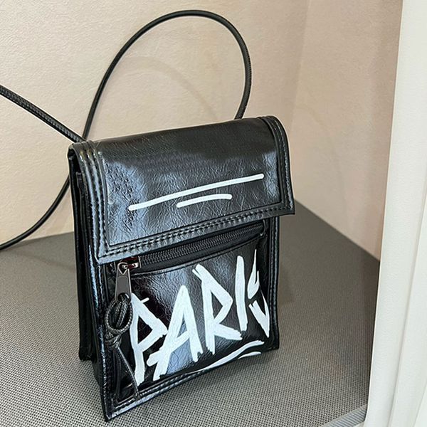 mobile phone bag flap crossbody shoulder bags axillary handbag purse mini totes bag leather square message wallets bag plain pocket zipper h
mobile phone bag flap crossbody shoulder bags axillary handbag purse mini totes bag leather square message wallets bag plain pocket zipper h