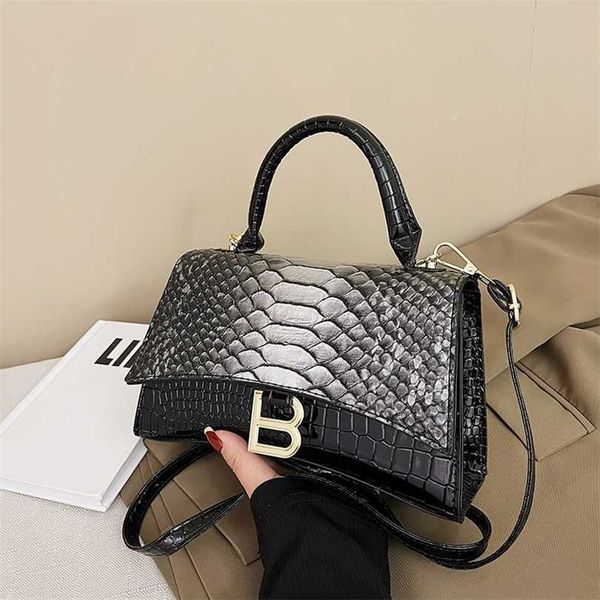 20% off handbag 2023 handbag fashionable new shoulder bag fashion serpentine one shoulder crossbody letters handbag
20% off handbag 2023 handbag fashionable new shoulder bag fashion serpentine one shoulder crossbody letters handbag