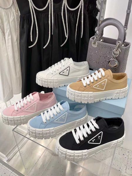 designer shoes high version p home canvas small white women's versatile high-rise muffin casual biscuit shoes women, Black
designer shoes high version p home canvas small white women's versatile high-rise muffin casual biscuit shoes women, Black