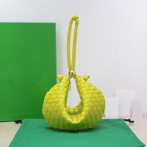 designer medium turn pouch totes shoulder bags women lambskin adjustable strap white parakeet black potion crossbody handbag leather purse
designer medium turn pouch totes shoulder bags women lambskin adjustable strap white parakeet black potion crossbody handbag leather purse