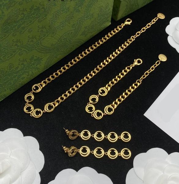 vintage gold letter choker chain chunk statement necklace luxury designer bracelet have stamp brass material for women wedding party gift je, Golden;silver
vintage gold letter choker chain chunk statement necklace luxury designer bracelet have stamp brass material for women wedding party gift je, Golden;silver