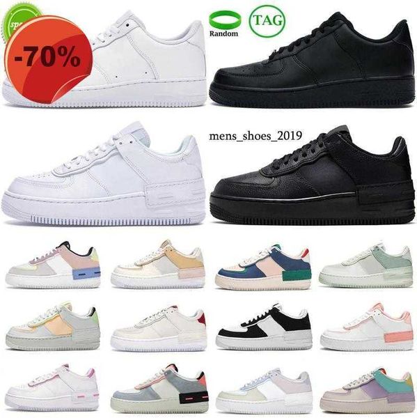 boots platform 2023 shoe men women casual shoes classic triple white utility black red mens womens trainers outdoor sports sneakers 36 -45
boots platform 2023 shoe men women casual shoes classic triple white utility black red mens womens trainers outdoor sports sneakers 36 -45