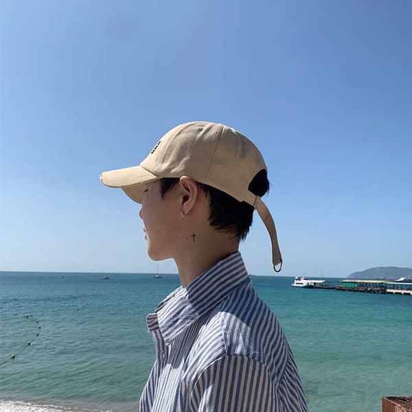 ball caps foux baseball caps summer men women snapback letter embroidery lovers adjustable retro hole korea style new fashion 2021 r230220, Blue;gray
ball caps foux baseball caps summer men women snapback letter embroidery lovers adjustable retro hole korea style new fashion 2021 r230220, Blue;gray