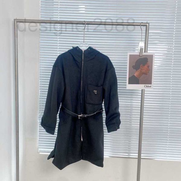 women's trench coats designer autumn and winter new triangle logo hooded trench coat with belt classic embellishment 1ksm, Tan;black
women's trench coats designer autumn and winter new triangle logo hooded trench coat with belt classic embellishment 1ksm, Tan;black