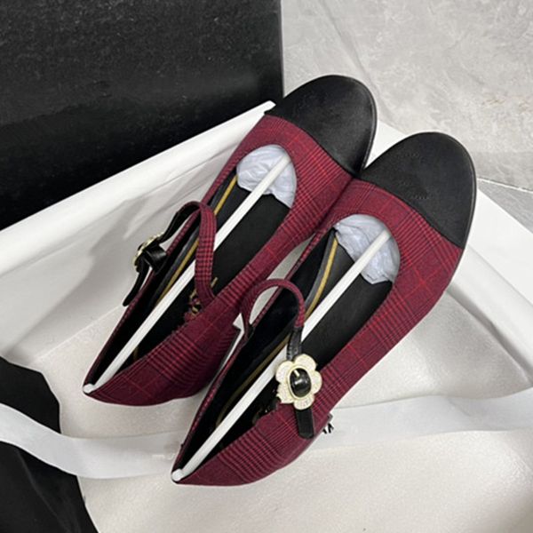low block heel strap mary jane dress shoes women lady girl's camelia cap-toe patent black pump chunky heels designer shoes tweed patchw
low block heel strap mary jane dress shoes women lady girl's camelia cap-toe patent black pump chunky heels designer shoes tweed patchw