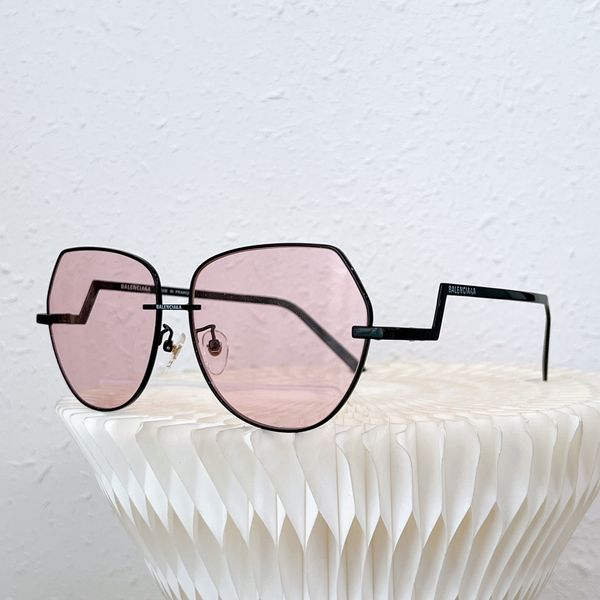 women's summer luxury designer sunglasses holiday travel metal frame uv380 letter-carved ultra-thin lenses sun glasses, White;black
women's summer luxury designer sunglasses holiday travel metal frame uv380 letter-carved ultra-thin lenses sun glasses, White;black