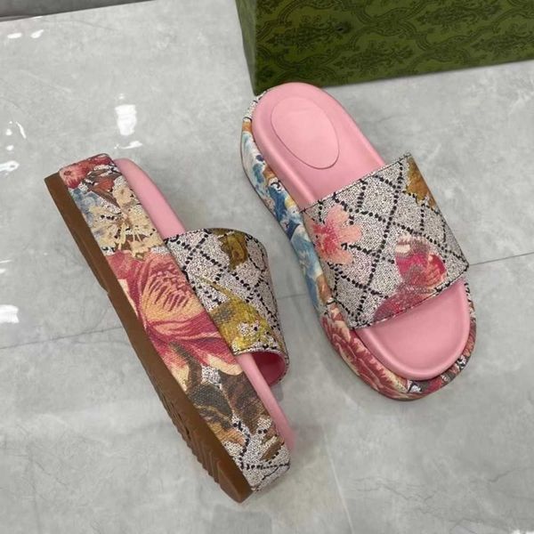 2023 women slide sandals platform slide slipper thick bottoms lady flip flops embroidery printed fashion summer beach shoes 35-42 with box n, Black
2023 women slide sandals platform slide slipper thick bottoms lady flip flops embroidery printed fashion summer beach shoes 35-42 with box n, Black