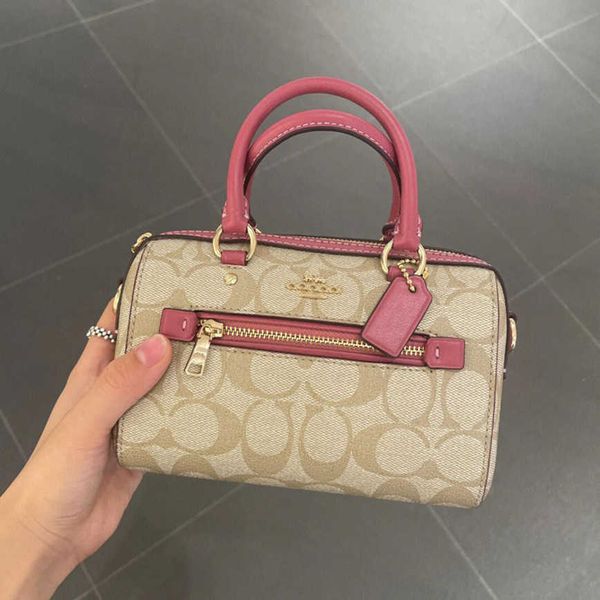 2023 women bags factory handbags 55%off mini female rowan shoulder bag hold designer luxury shoulder handbags
2023 women bags factory handbags 55%off mini female rowan shoulder bag hold designer luxury shoulder handbags