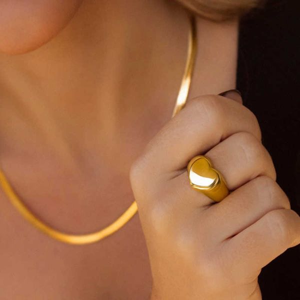 carlidana vintage high polished heart round shape coin ring non tarnish gold color stainless steel ring for gift party, Silver
carlidana vintage high polished heart round shape coin ring non tarnish gold color stainless steel ring for gift party, Silver