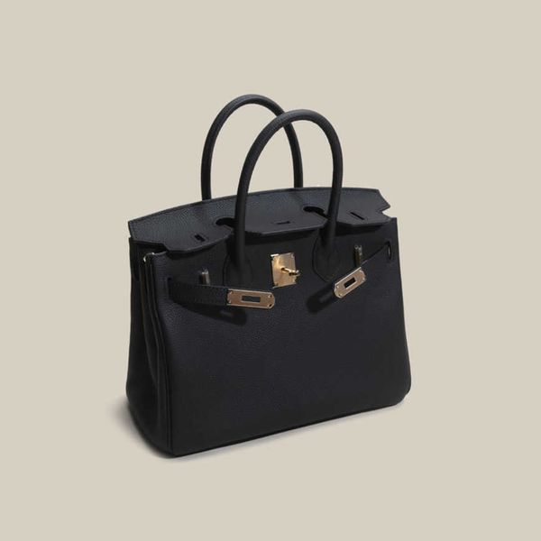 2023 women bags factory handbags 55%off cowhide leather women's hand one shoulder bag designer luxury shoulder handbags
2023 women bags factory handbags 55%off cowhide leather women's hand one shoulder bag designer luxury shoulder handbags