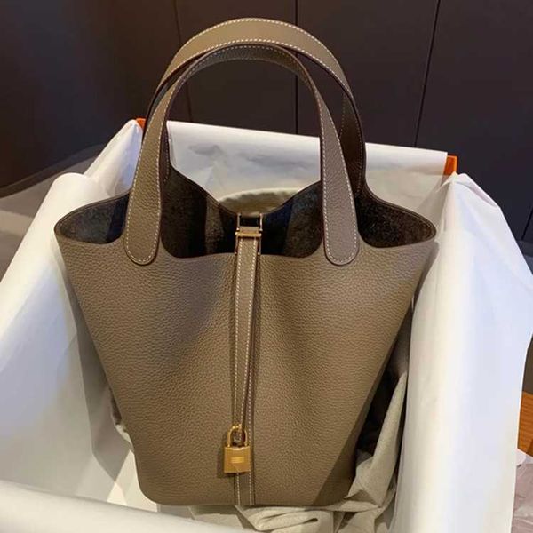 designer herms bags 2022 style food basket women's leather bucket small high class handbag mother's bridal wedding bag
designer herms bags 2022 style food basket women's leather bucket small high class handbag mother's bridal wedding bag