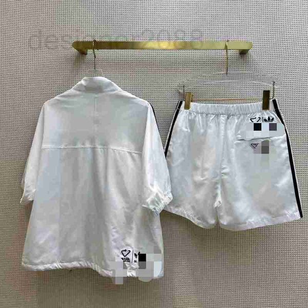 women's two piece pants designer spring and summer sports stripe suit stand collar zipper short sleeve elastic waist shorts iolo, White
women's two piece pants designer spring and summer sports stripe suit stand collar zipper short sleeve elastic waist shorts iolo, White