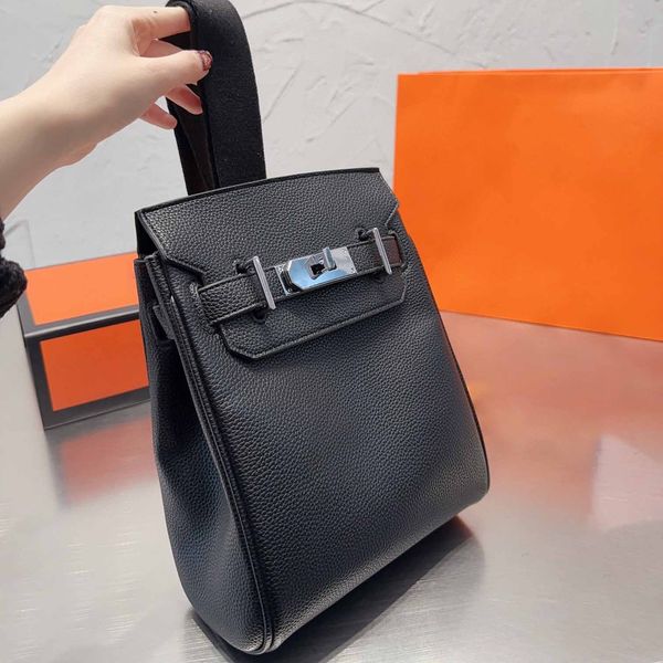 designer waist bag silver fastener closes women classic chest pack shoulder crossbody handbag
designer waist bag silver fastener closes women classic chest pack shoulder crossbody handbag