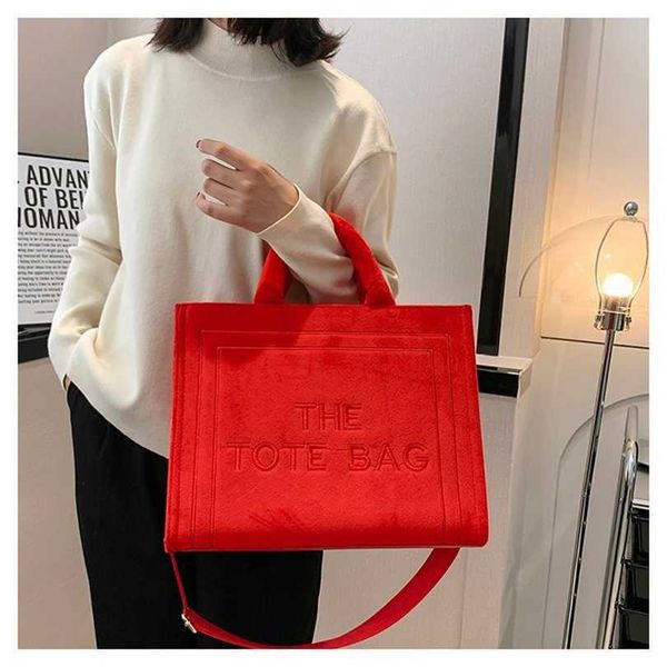 20% off handbag 2023 fashionable new plush fashion trend capacity shoulder messenger simple portable bag
20% off handbag 2023 fashionable new plush fashion trend capacity shoulder messenger simple portable bag