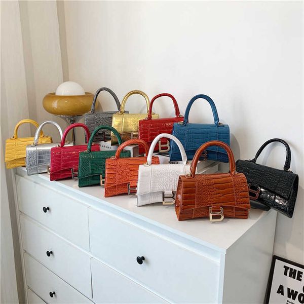 factory wholesale women's bag one shoulder crossbody hourglass women's bag shoulder messenger handbags 55%off vsne
factory wholesale women's bag one shoulder crossbody hourglass women's bag shoulder messenger handbags 55%off vsne