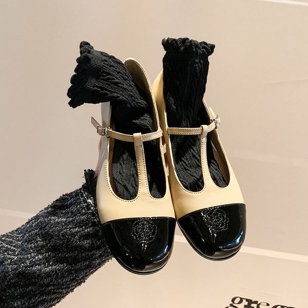 t strap mary jane shoes women fashion ballet flats vintage cut out lady wedding dress shoes, Black
t strap mary jane shoes women fashion ballet flats vintage cut out lady wedding dress shoes, Black