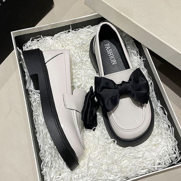 dress shoes spring autumn womens bowknot british style soft sole flats student sweet cute loafers zapatos de mujer, Black
dress shoes spring autumn womens bowknot british style soft sole flats student sweet cute loafers zapatos de mujer, Black