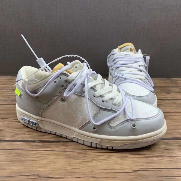 2023 latest skateboarding shoes ow x duks lot 49 of 50 sail neutral grey-white outdoor casual racing shoe with boxes
2023 latest skateboarding shoes ow x duks lot 49 of 50 sail neutral grey-white outdoor casual racing shoe with boxes