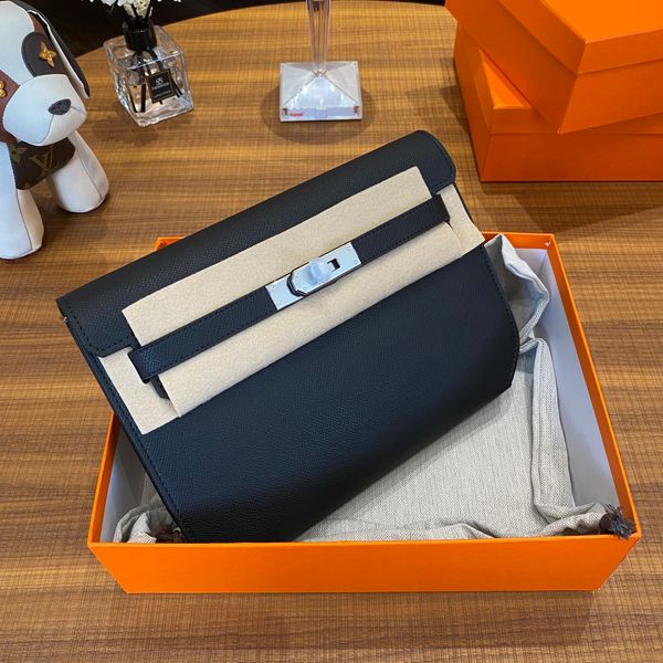 7a luxury brand bags famous designer clutch solid genuine leather women handbags sliver logo
7a luxury brand bags famous designer clutch solid genuine leather women handbags sliver logo
