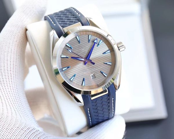 41mm mens watches 8500 fully automatic mechanical movement designer watches sapphire mirror waterproof 150 meters c1, Slivery;golden
41mm mens watches 8500 fully automatic mechanical movement designer watches sapphire mirror waterproof 150 meters c1, Slivery;golden