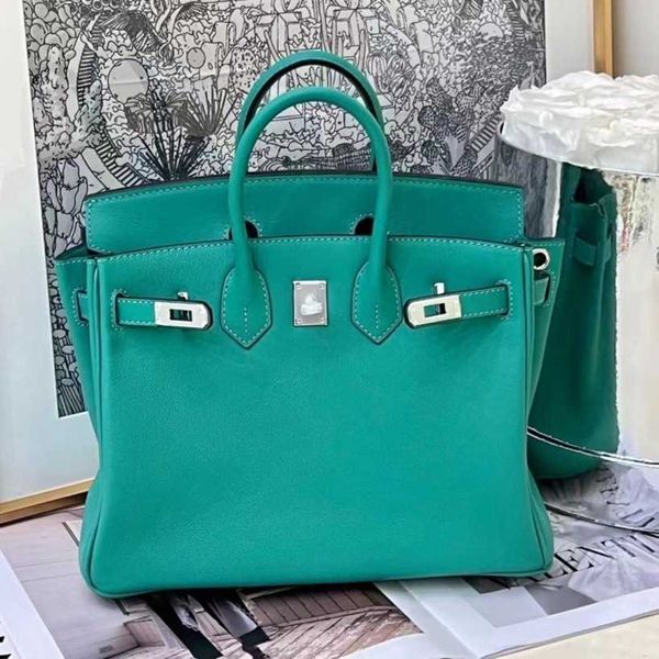 designer bags 55%off cowhide portable one shoulder messenger leather women's bag new fashion shoulder crossbody handbags
designer bags 55%off cowhide portable one shoulder messenger leather women's bag new fashion shoulder crossbody handbags