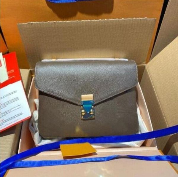 luxurys designers bags fashion womens crossbody bags clutch shoulder bag letter handbag purse messenger totes wallet bag
luxurys designers bags fashion womens crossbody bags clutch shoulder bag letter handbag purse messenger totes wallet bag