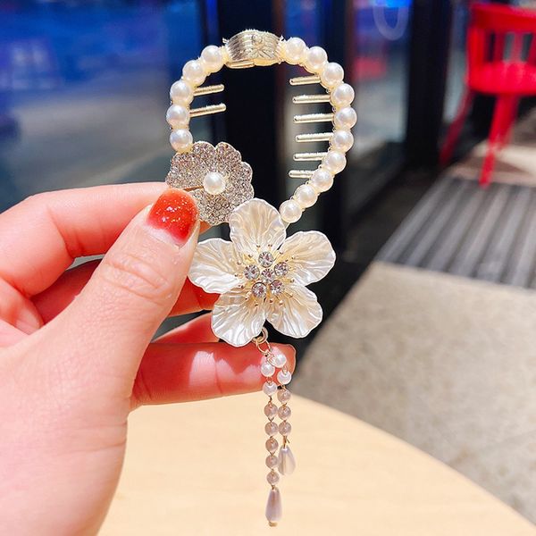 ribbon headband roller hair bun maker claw women's temperament camellia bow magic hairstyle accessories lazy hairpin tool 1689, Slivery;white
ribbon headband roller hair bun maker claw women's temperament camellia bow magic hairstyle accessories lazy hairpin tool 1689, Slivery;white