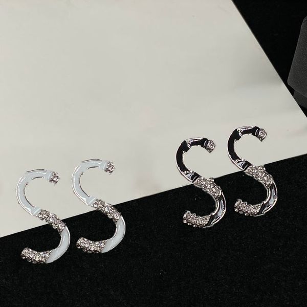 women letter earring party diamond simple design charm night club lady ear stud, Golden
women letter earring party diamond simple design charm night club lady ear stud, Golden