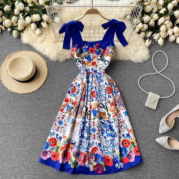 light luxury small dress celebrity high-end women's print age reducing sling dress, Black;gray
light luxury small dress celebrity high-end women's print age reducing sling dress, Black;gray