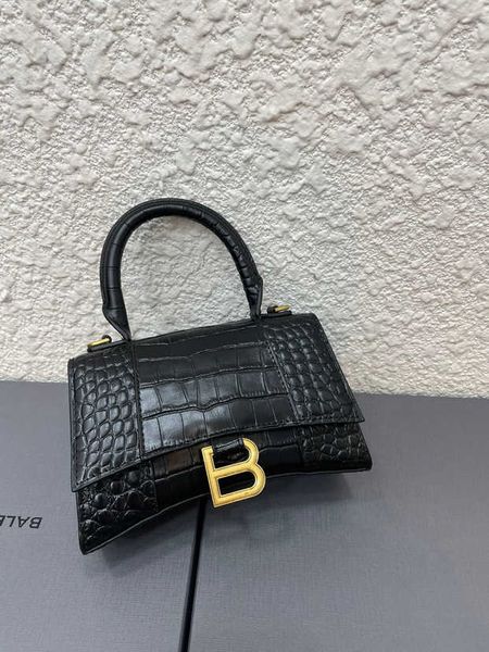 fashion women's bag 75%off hourglass leather cowhide single shoulder women's bag luxury designer handbags bags purse
fashion women's bag 75%off hourglass leather cowhide single shoulder women's bag luxury designer handbags bags purse