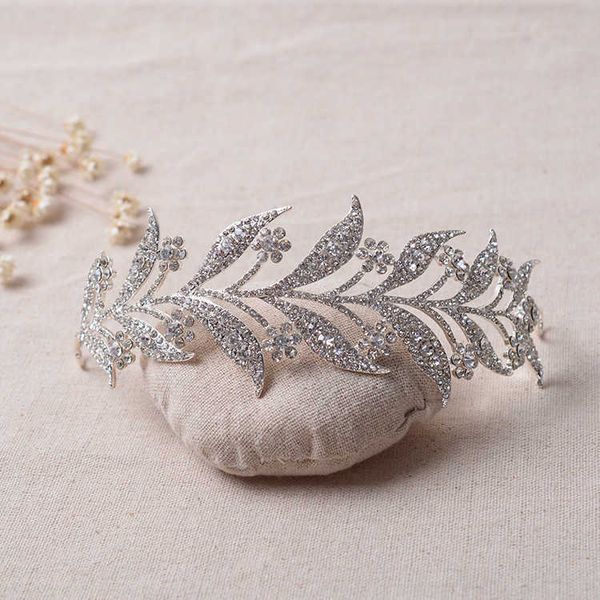 tiaras baroque bridal branches crystal rhinestone flower tiara hairdress wedding hairband pageant prom crown hair jewelry accessories z0220, White;golden
tiaras baroque bridal branches crystal rhinestone flower tiara hairdress wedding hairband pageant prom crown hair jewelry accessories z0220, White;golden