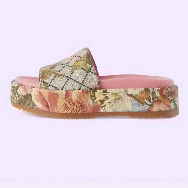shoes sandals designer womens slide platform slippers thick bottoms lady flip flops embroidery printed summer beach casual 35-42 no298a
shoes sandals designer womens slide platform slippers thick bottoms lady flip flops embroidery printed summer beach casual 35-42 no298a