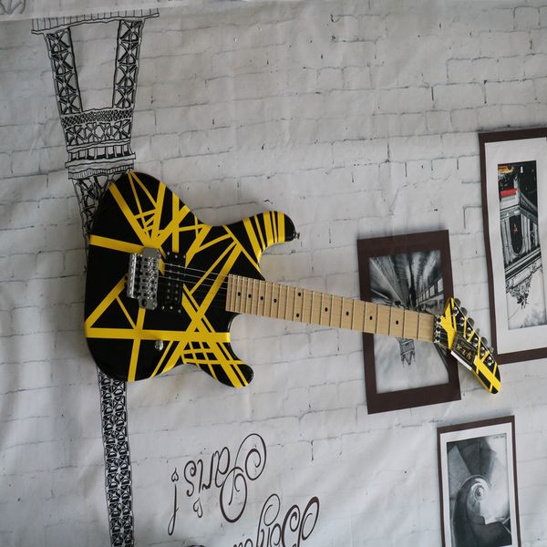 yellow star spangled banner high-end pickup xylophone body high-quality electric guitar
yellow star spangled banner high-end pickup xylophone body high-quality electric guitar
