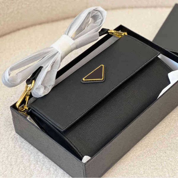pbag triangle shopping bags shoulder triangle designer bags women square solid color leather handbag crossbody female purses 220510
pbag triangle shopping bags shoulder triangle designer bags women square solid color leather handbag crossbody female purses 220510