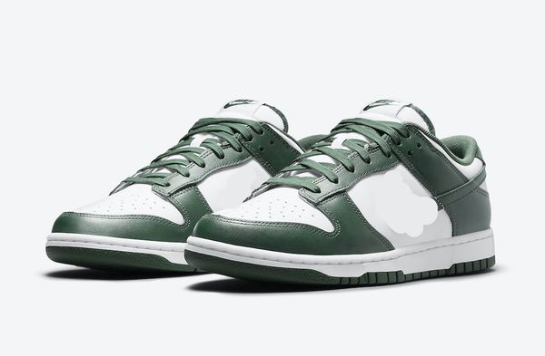 shoes sb dunks low varsity green spartan green white midsole outdoor sneaker sports with original box
shoes sb dunks low varsity green spartan green white midsole outdoor sneaker sports with original box