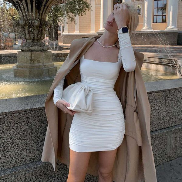 casual dresses europe and the united states spring and summer new women's fashion square collar pleated brushed long sleeves short dres, Black;gray
casual dresses europe and the united states spring and summer new women's fashion square collar pleated brushed long sleeves short dres, Black;gray