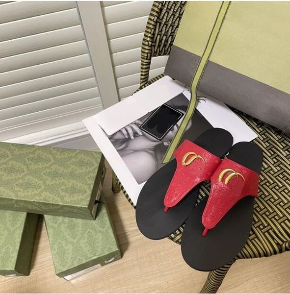 2023 luxury desingers slippers fashion discount thin black flip flops brand shoe ladie beige sandals flip flogs causal flip flop for womens
2023 luxury desingers slippers fashion discount thin black flip flops brand shoe ladie beige sandals flip flogs causal flip flop for womens