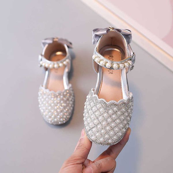sandals girls sandals fashion summer new sequin pearl princess shoes bow children's sandals non-slip kids performance shoes g788 r23022, Black;red
sandals girls sandals fashion summer new sequin pearl princess shoes bow children's sandals non-slip kids performance shoes g788 r23022, Black;red