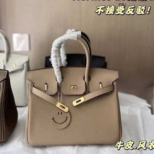 designer bags birkin herme handbags star gift box package of the same style highend new vintage handmade foreign large capacity have logo fr
designer bags birkin herme handbags star gift box package of the same style highend new vintage handmade foreign large capacity have logo fr
