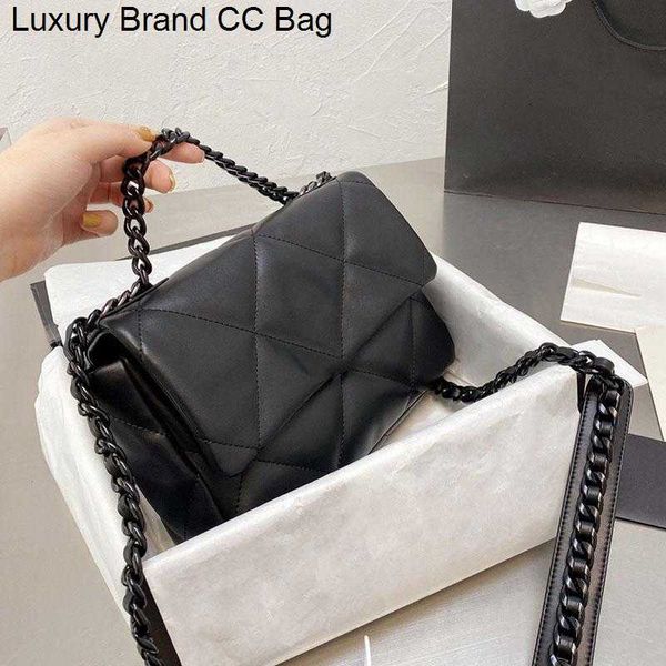 cc shoulder bags designer vintage bag luxury classic women square 19 flap wholesale bags quilted small metallic black 25 16 7cm vanity camer
cc shoulder bags designer vintage bag luxury classic women square 19 flap wholesale bags quilted small metallic black 25 16 7cm vanity camer