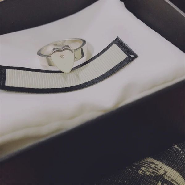 size 7 8 9 love men rings luxurious jewleries hearts letters designer luxury metal gold plated silver color rose golden multisize women part
size 7 8 9 love men rings luxurious jewleries hearts letters designer luxury metal gold plated silver color rose golden multisize women part
